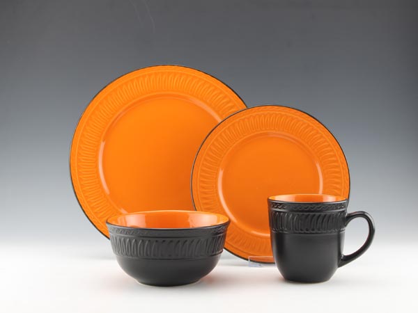 16pc Stoneware embossed two tone dinnerware HS13026